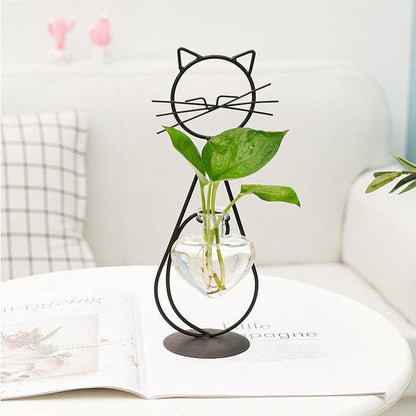 Iron Heart Kitty Planter