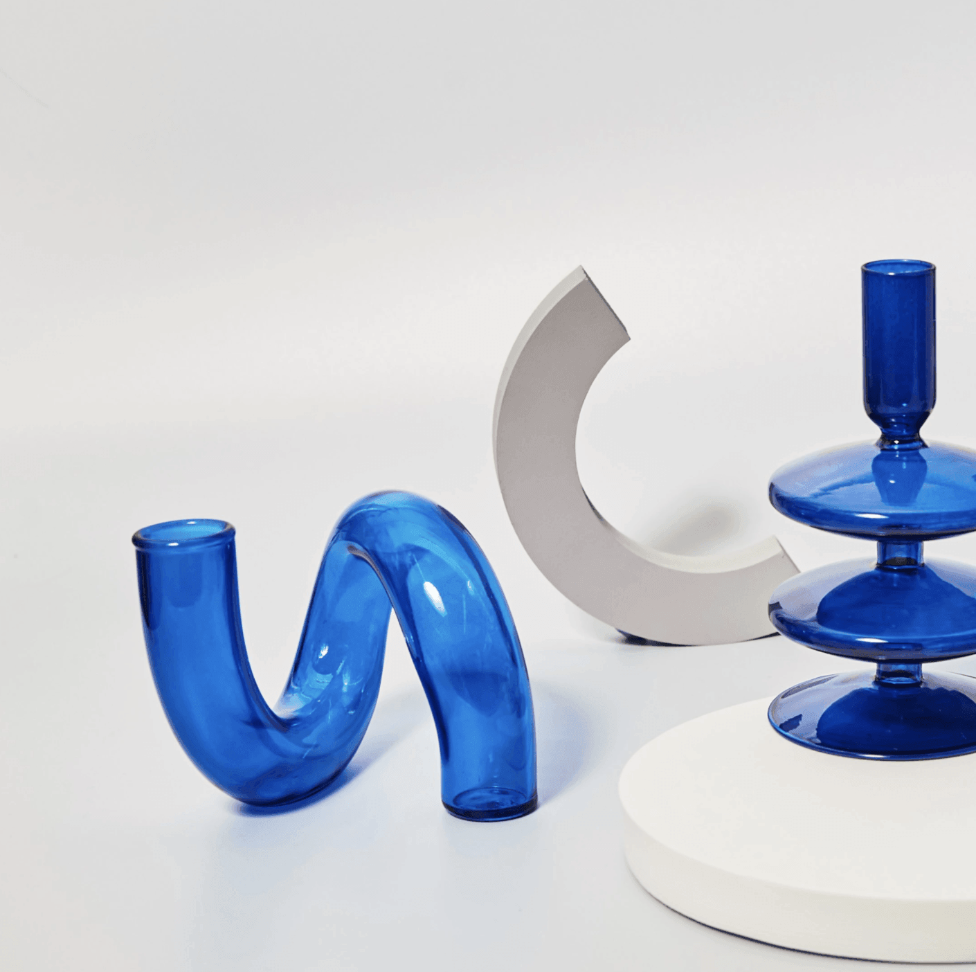 Artful Loop Hydroponic Vessel