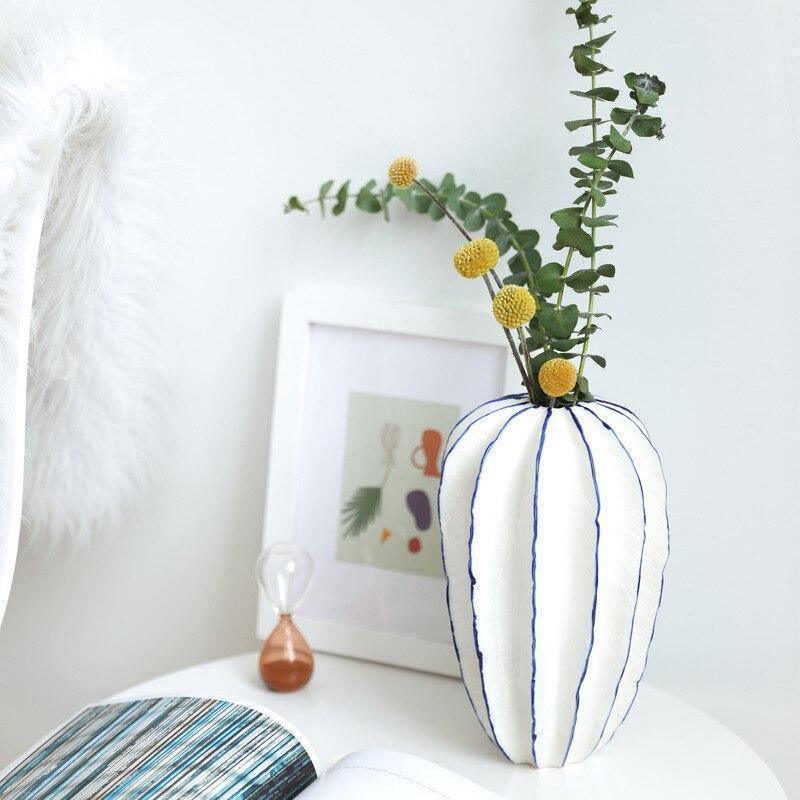 Icarus Handcrafted Pottery Vase Set