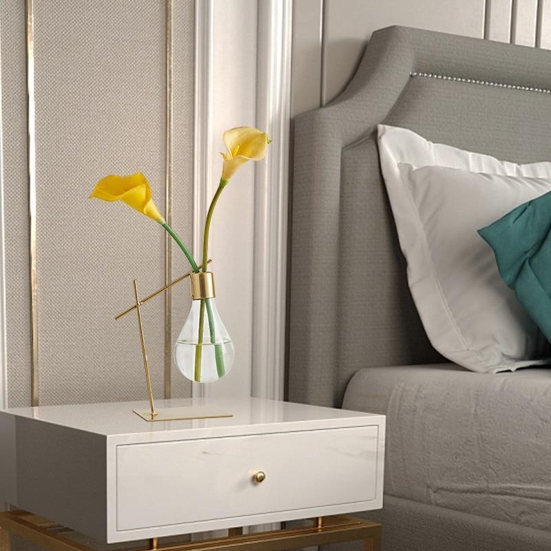 Edison Sprout - Lightbulb Vessel